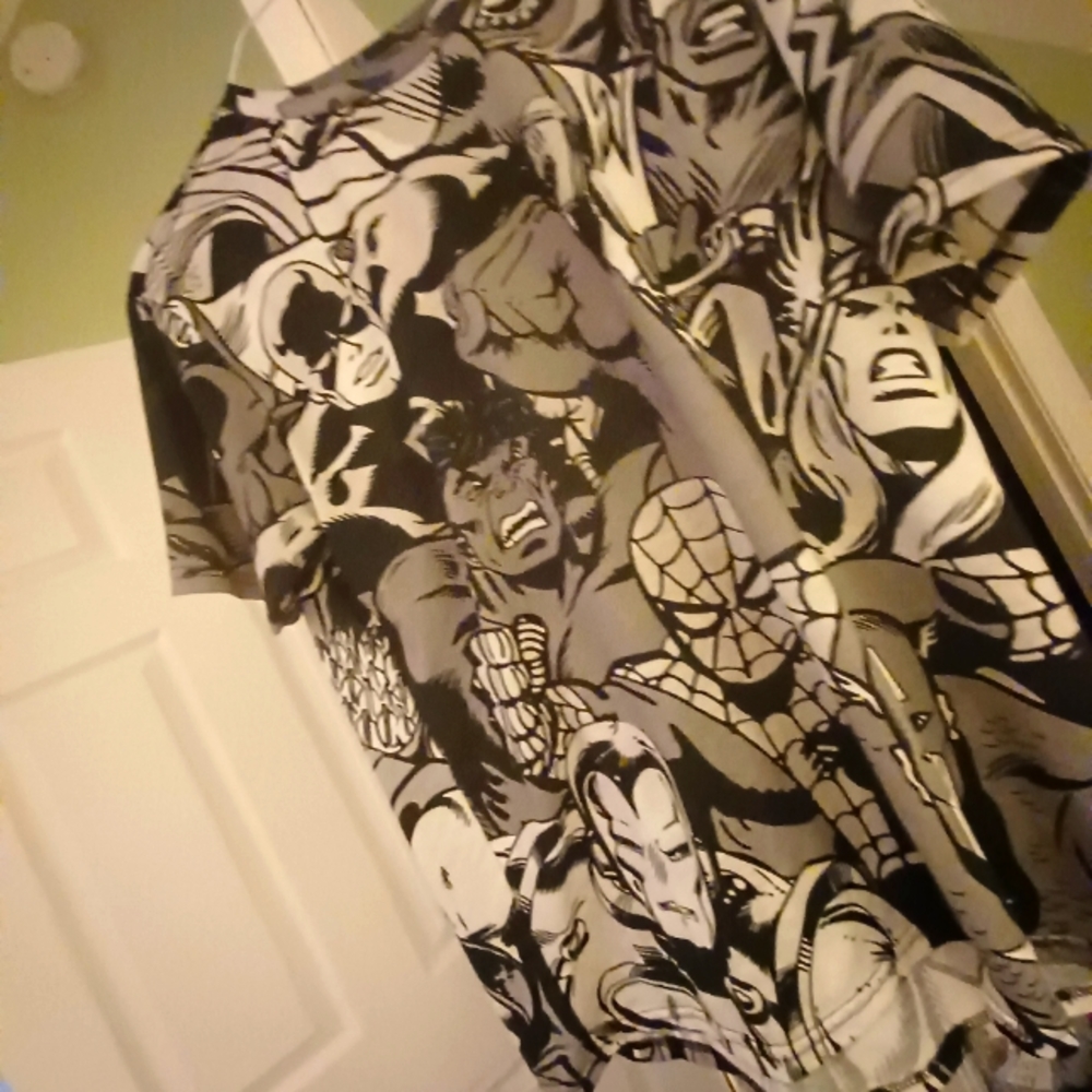Dc comics t shurt official